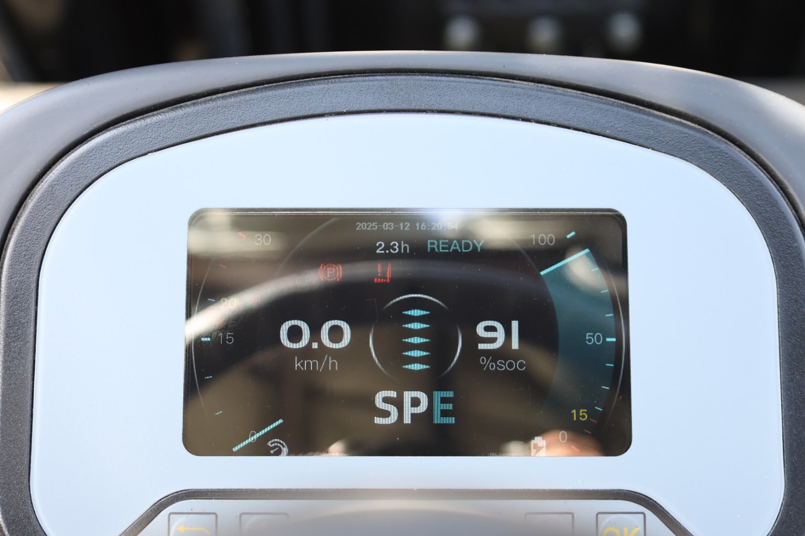 UYC CPD30-3 TON Lityum Forklift