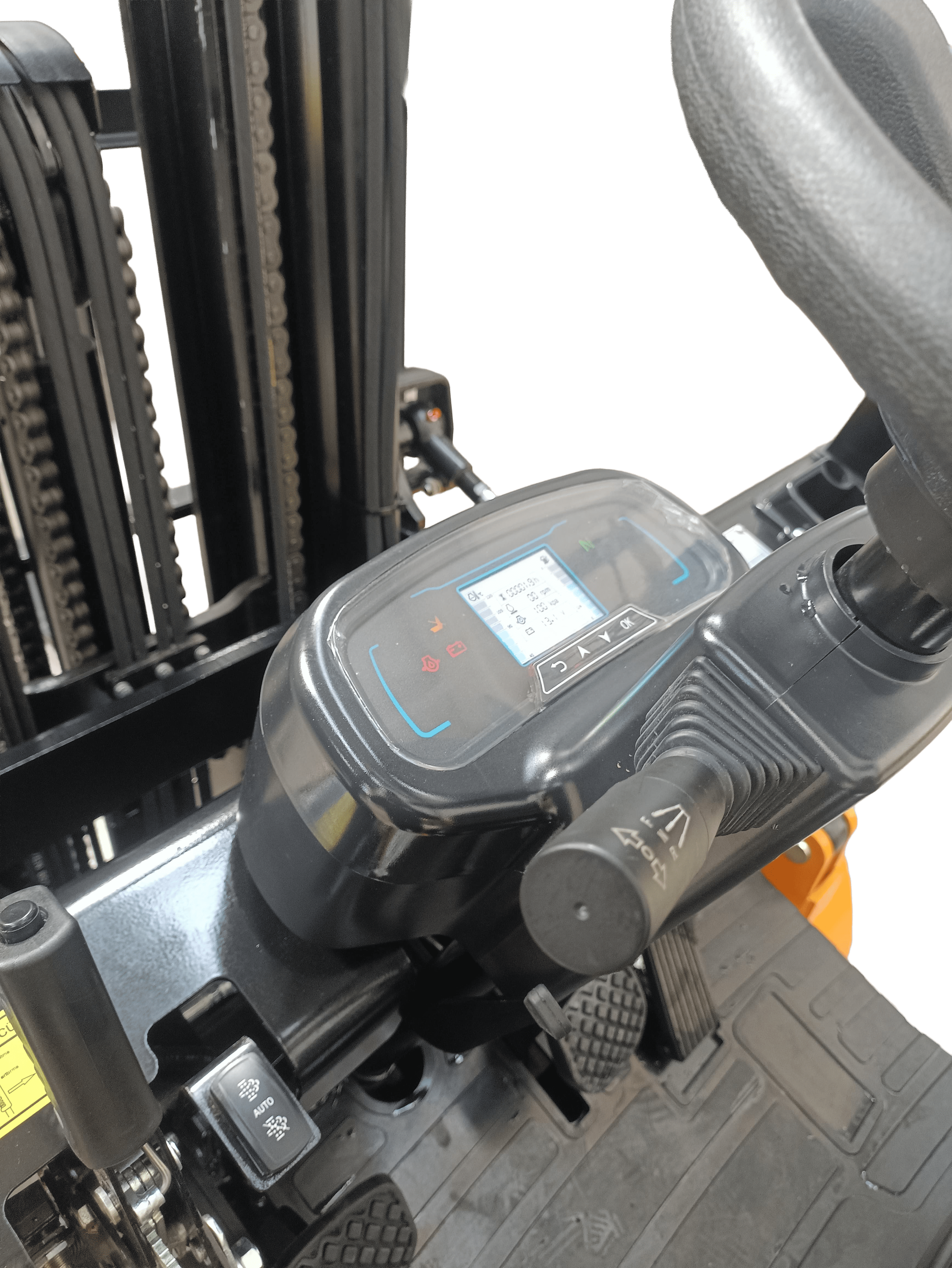 CPDC30 3 TON ASANSÖRLÜ KUBOTA EURO V MOTORLU